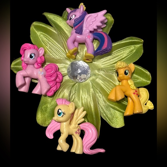 4 ponies Pink, Purple, Yellow and Orange Pony Figure Set - Kids Toys - Picture 16 of 16